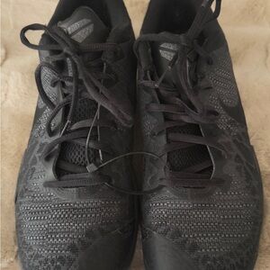 Nike Men's  Mamba Black and Gray Athletic Shoes